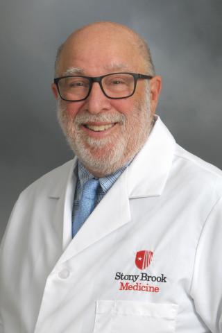Dr Lloyd Simon