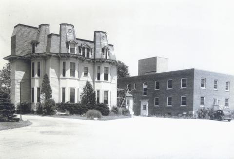 Wood Sister's Mansion and 1945 hospital